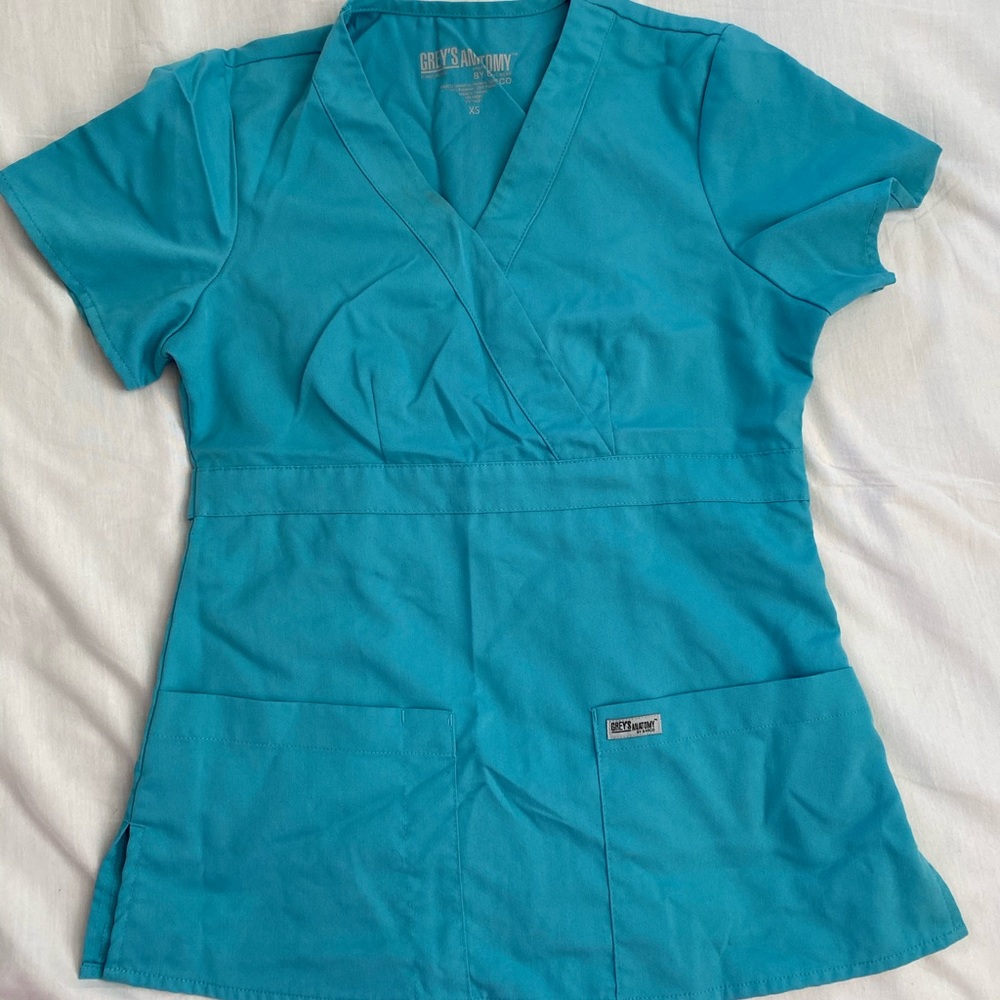 XS Grey’s Anatomy scrub top